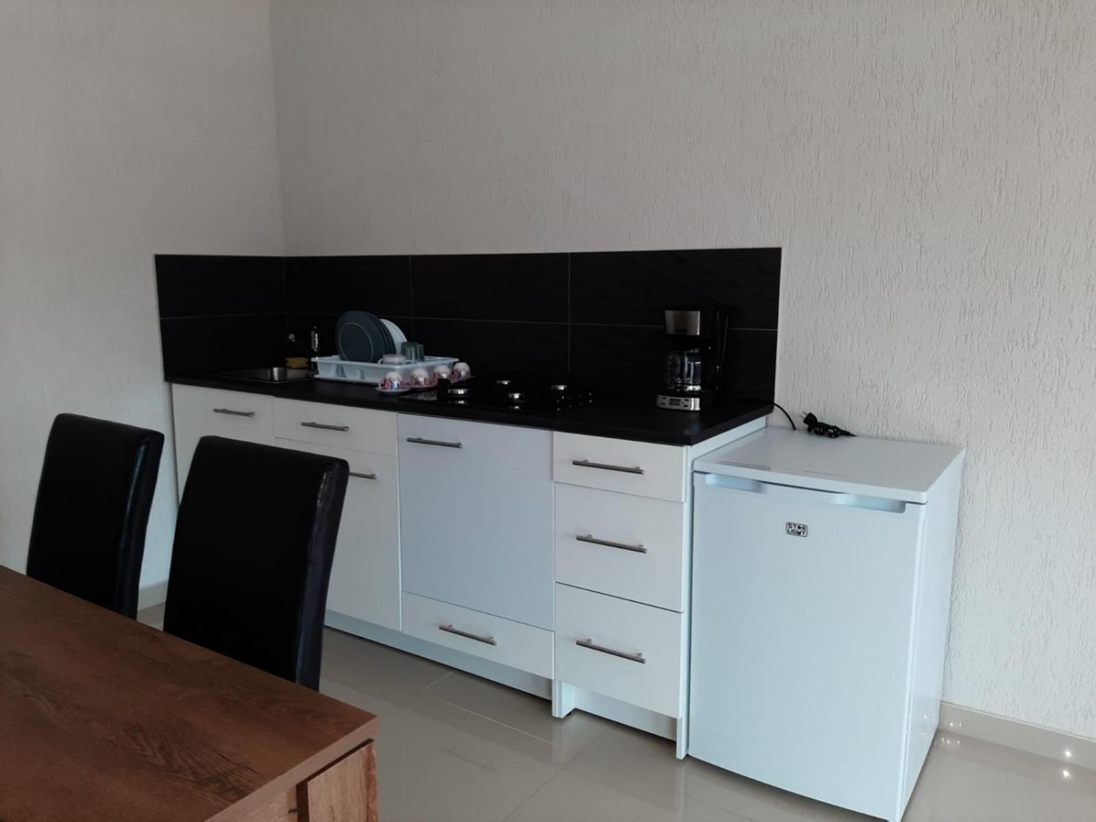 فندق Casa Orhideea كوستِنيست المظهر الخارجي الصورة