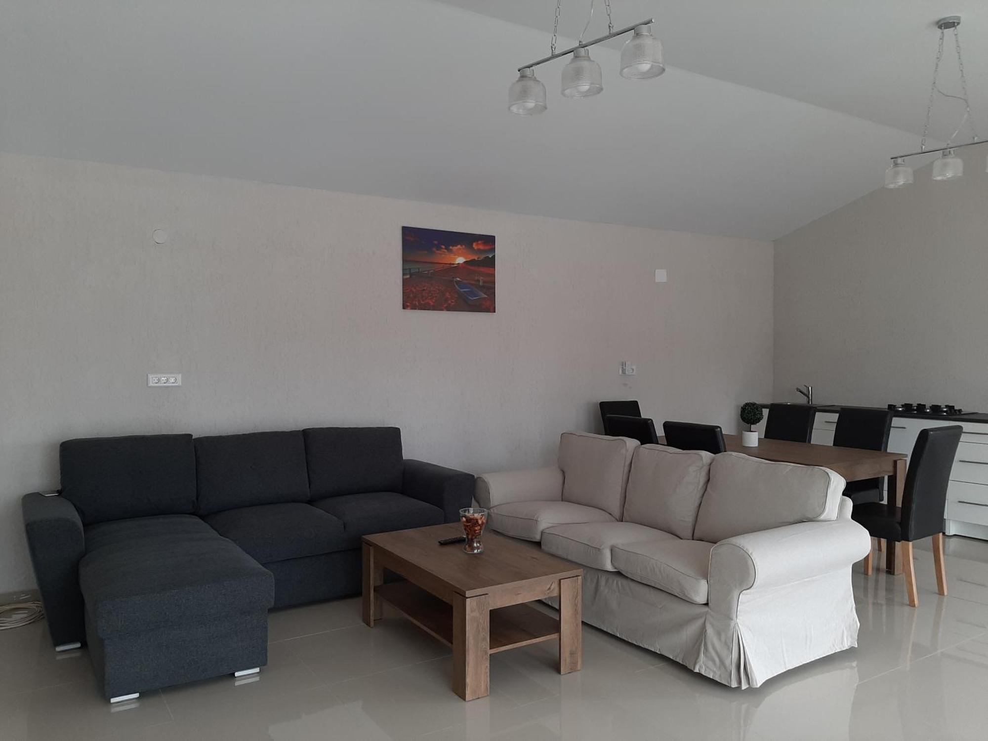 فندق Casa Orhideea كوستِنيست المظهر الخارجي الصورة